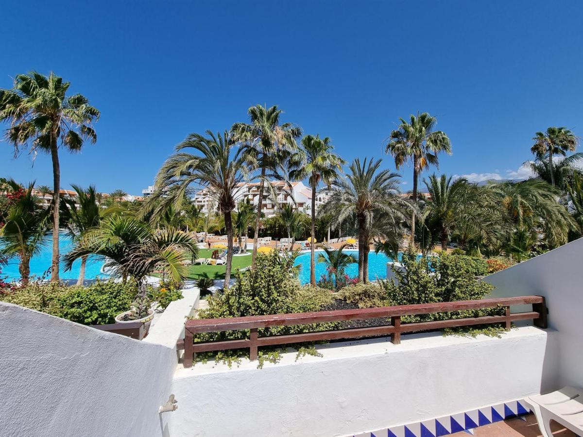 Studio Apartment No 1 Directly On The Beach And Sea, Terrace, Heated Pool, Wifi プラヤ・デ・ラス・アメリカス エクステリア 写真