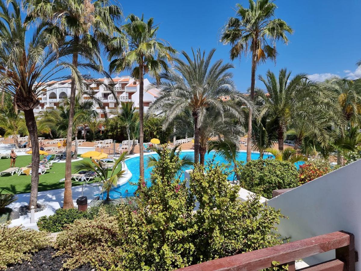 Studio Apartment No 1 Directly On The Beach And Sea, Terrace, Heated Pool, Wifi プラヤ・デ・ラス・アメリカス エクステリア 写真